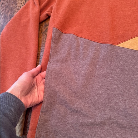 LL Bean Women's L.L.Bean Cozy Mixed-Knit Pullover, Colorblock, like new - Picture 3 of 8